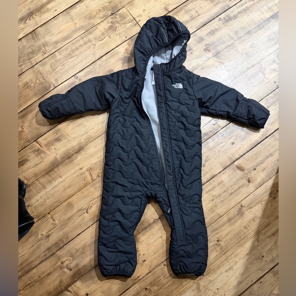 The North Face Charcoal Quilted Kids Footie snowsuit